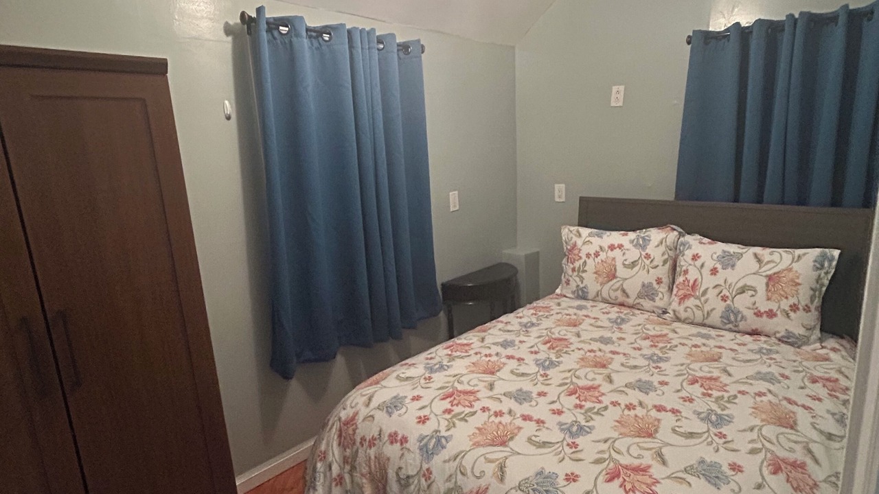 Photo of Bedroom in Queens