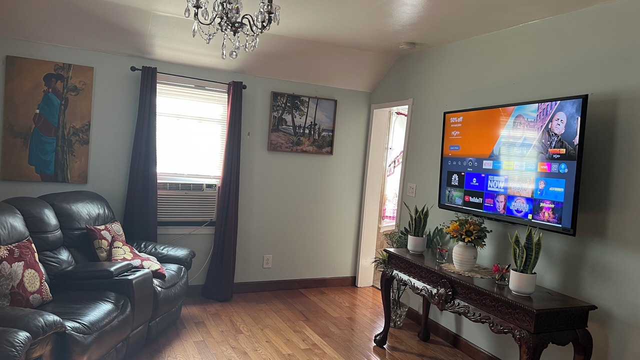 Photo of Livingroom in Queens