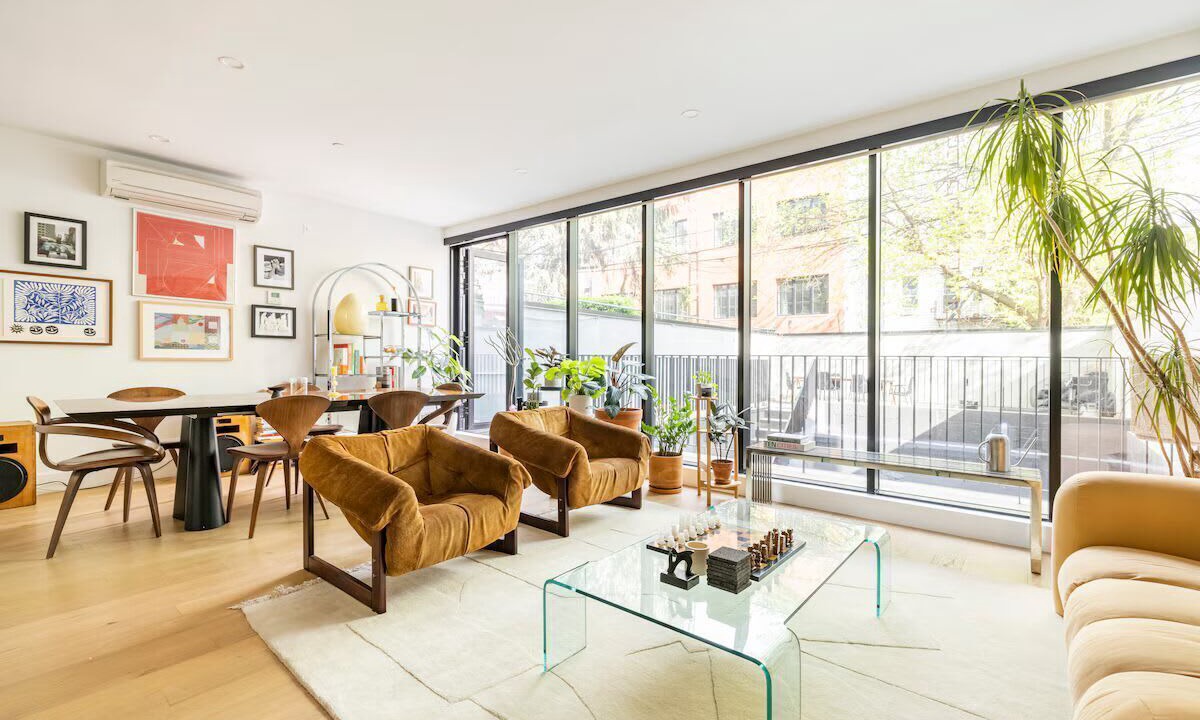 Photo of Bedroom in Greenpoint