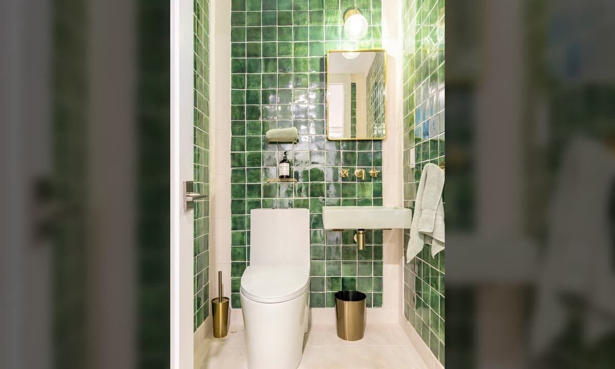 Photo of Bathroom in Greenpoint