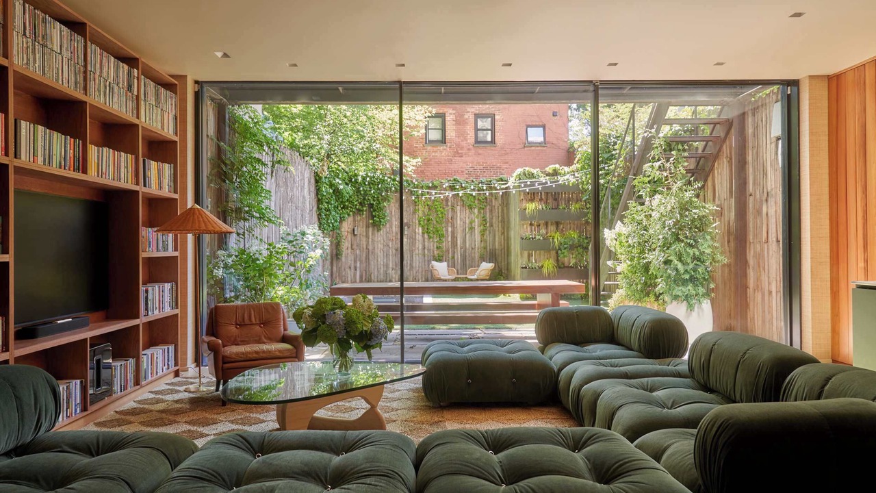 Photo of Livingroom in Cobble Hill