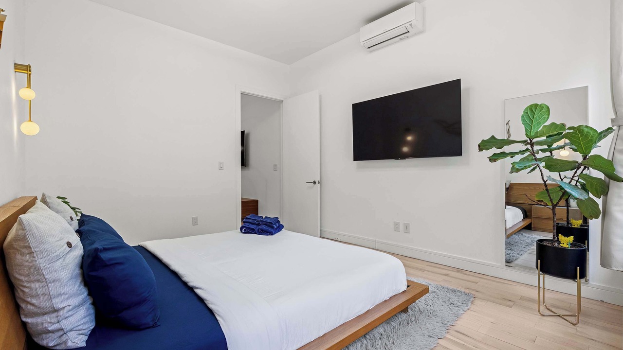Photo of Bedroom in Bedford-Stuyvesant