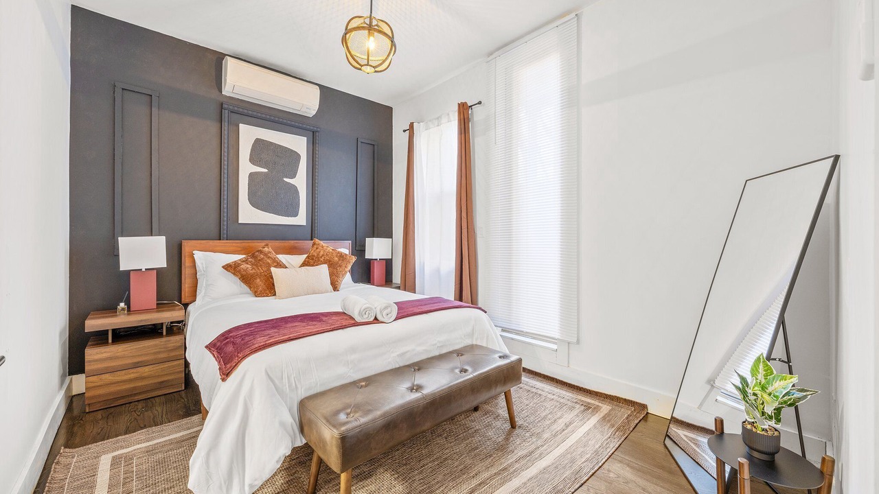 Photo of Bedroom in Williamsburg
