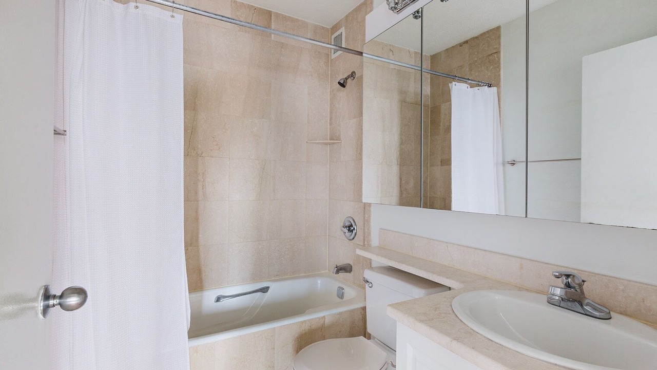 Photo of Bathroom in Tudor City