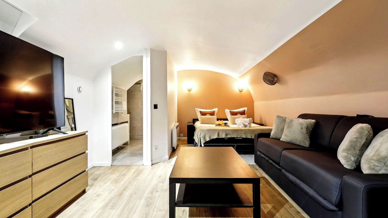 Photo of Livingroom in Porte-Saint-Martin