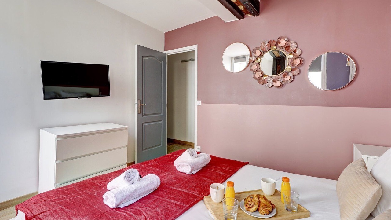 Photo of Bedroom in Porte-Saint-Martin