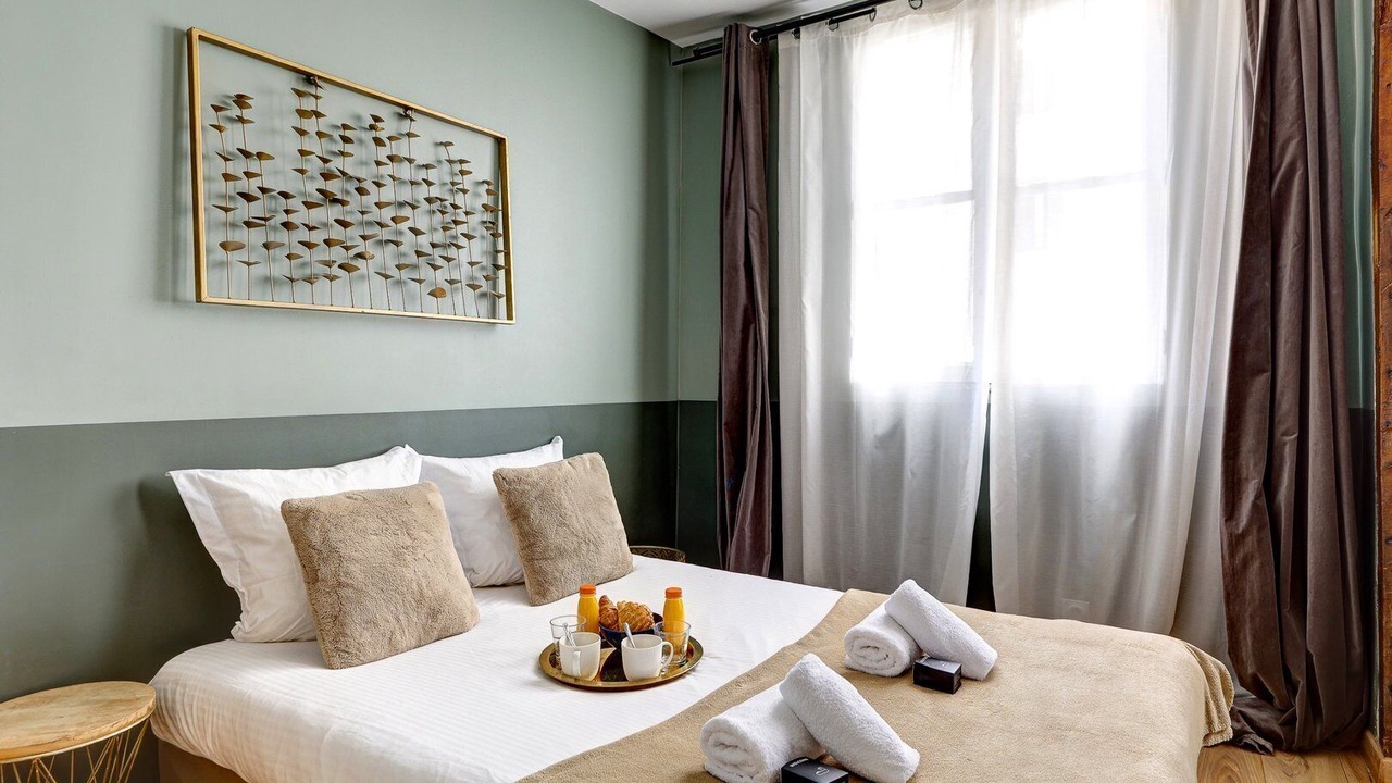 Photo of Bedroom in Porte-Saint-Martin