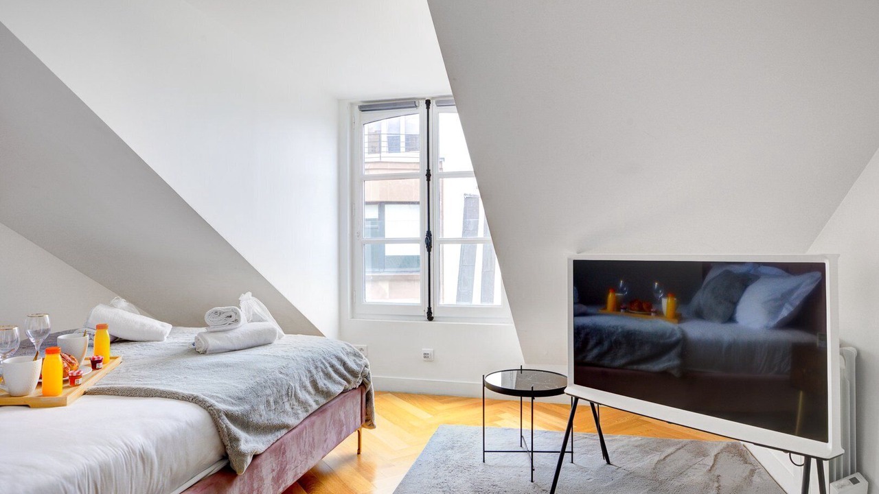Photo of Bedroom in Marais