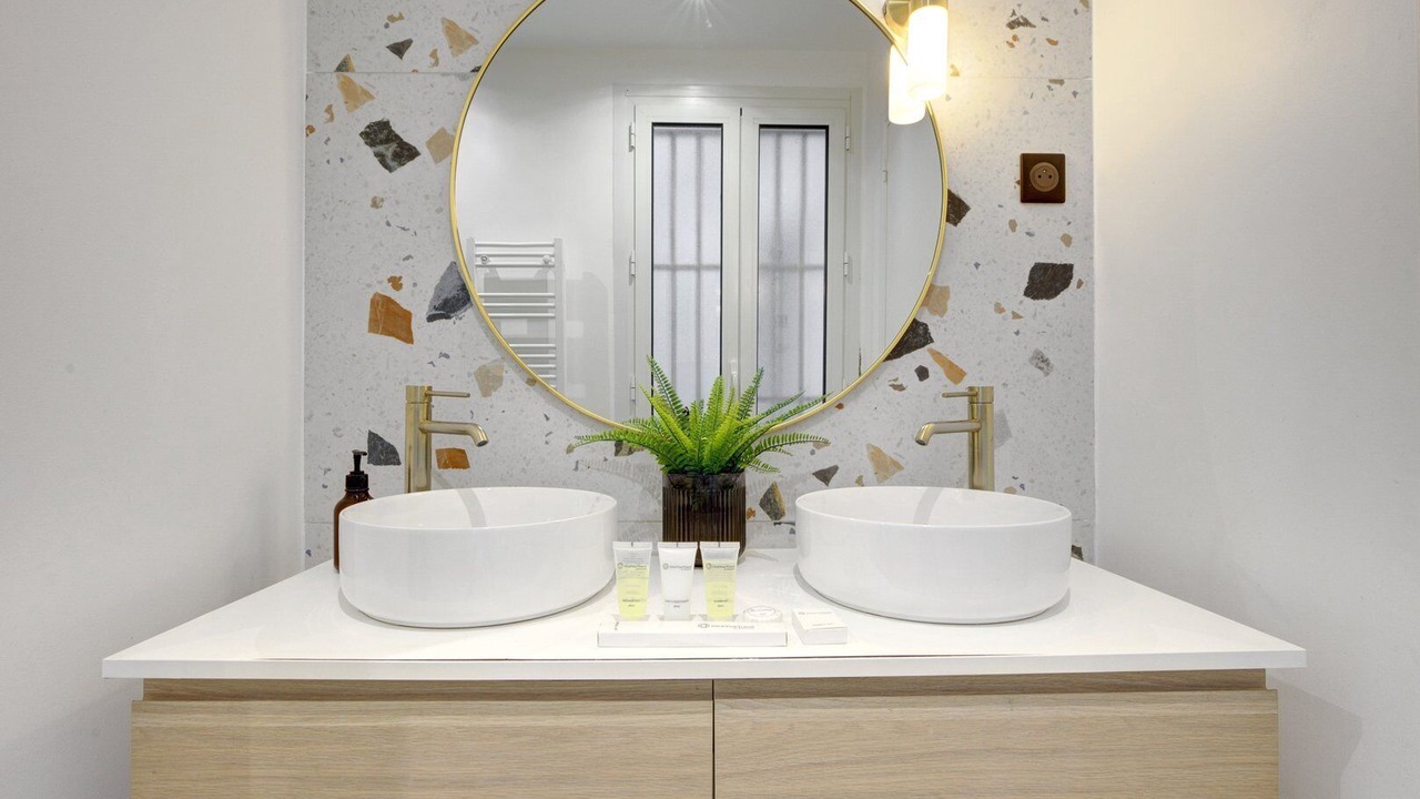Photo of Bathroom in Les Iles