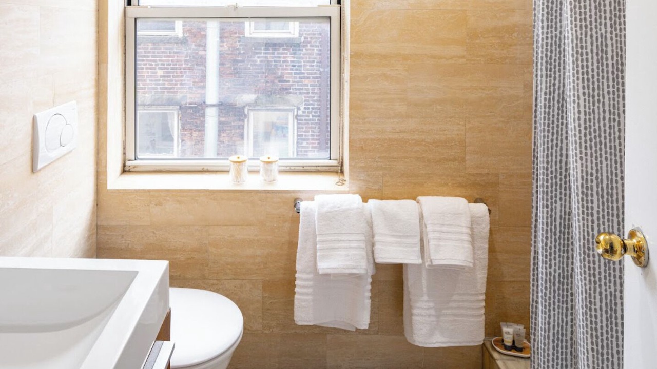 Photo of Bathroom in Tudor City
