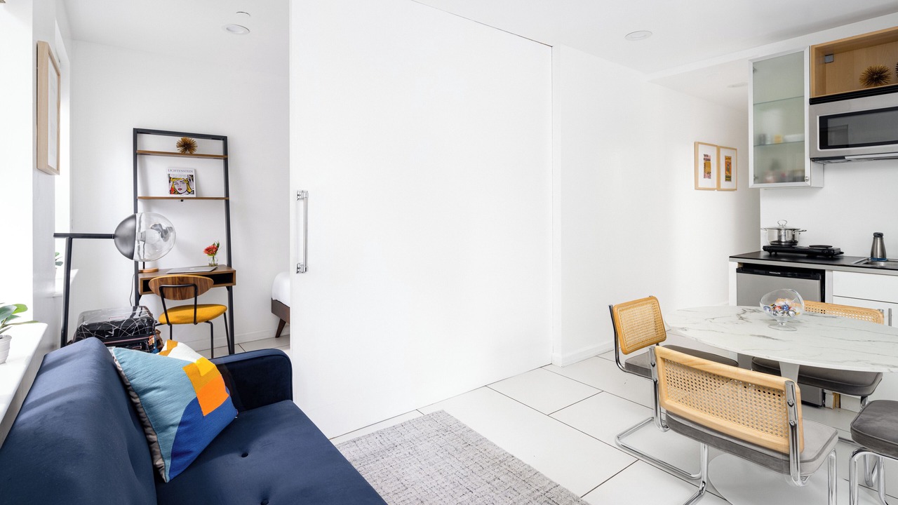 Photo of Livingroom in Turtle Bay