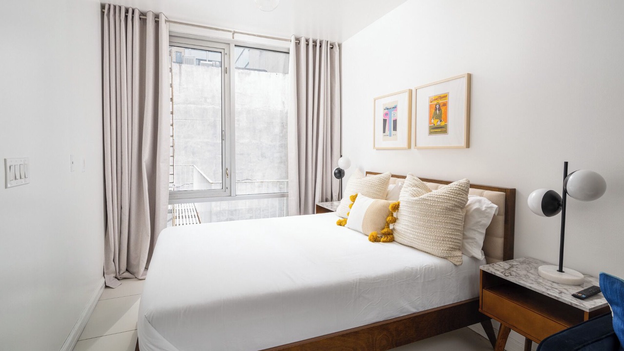 Photo of Bedroom in Turtle Bay