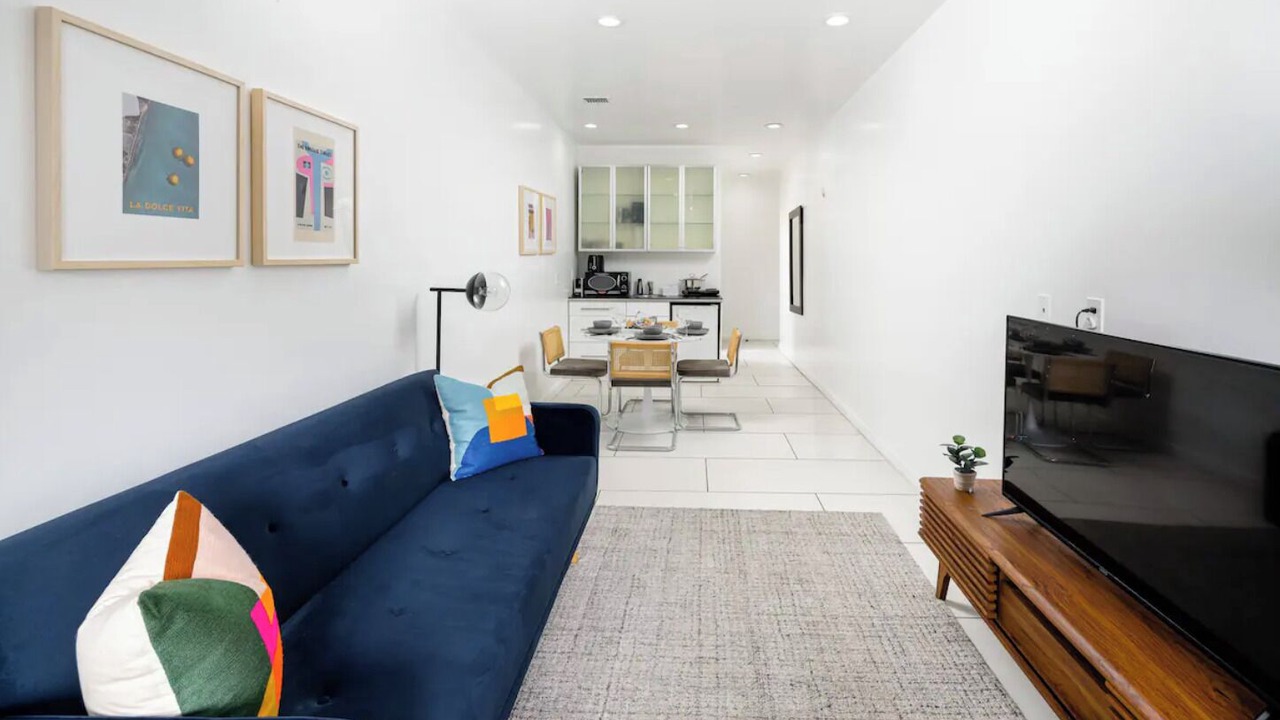 Photo of Livingroom in Midtown East