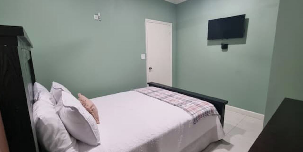 Photo of Bedroom in George Town