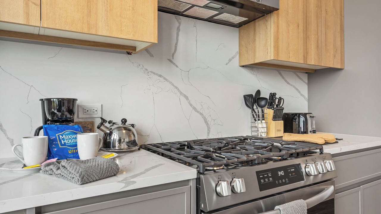 Photo of Kitchen in Bath Beach