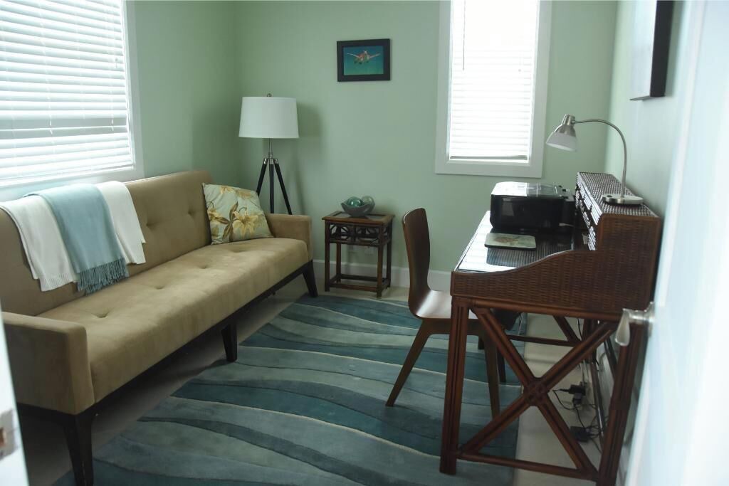 Photo of Livingroom in Green Turtle Cay