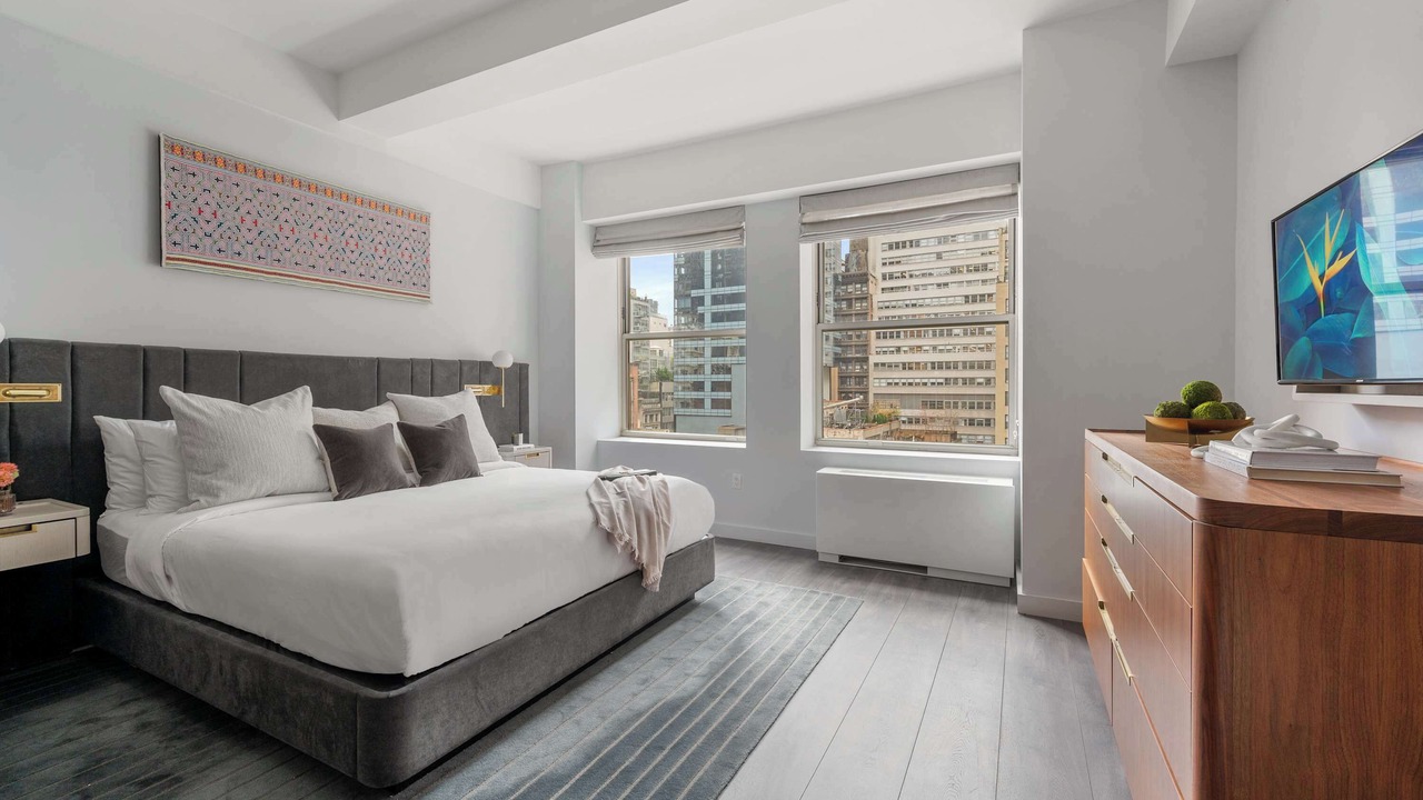 Photo of Bedroom in Financial District