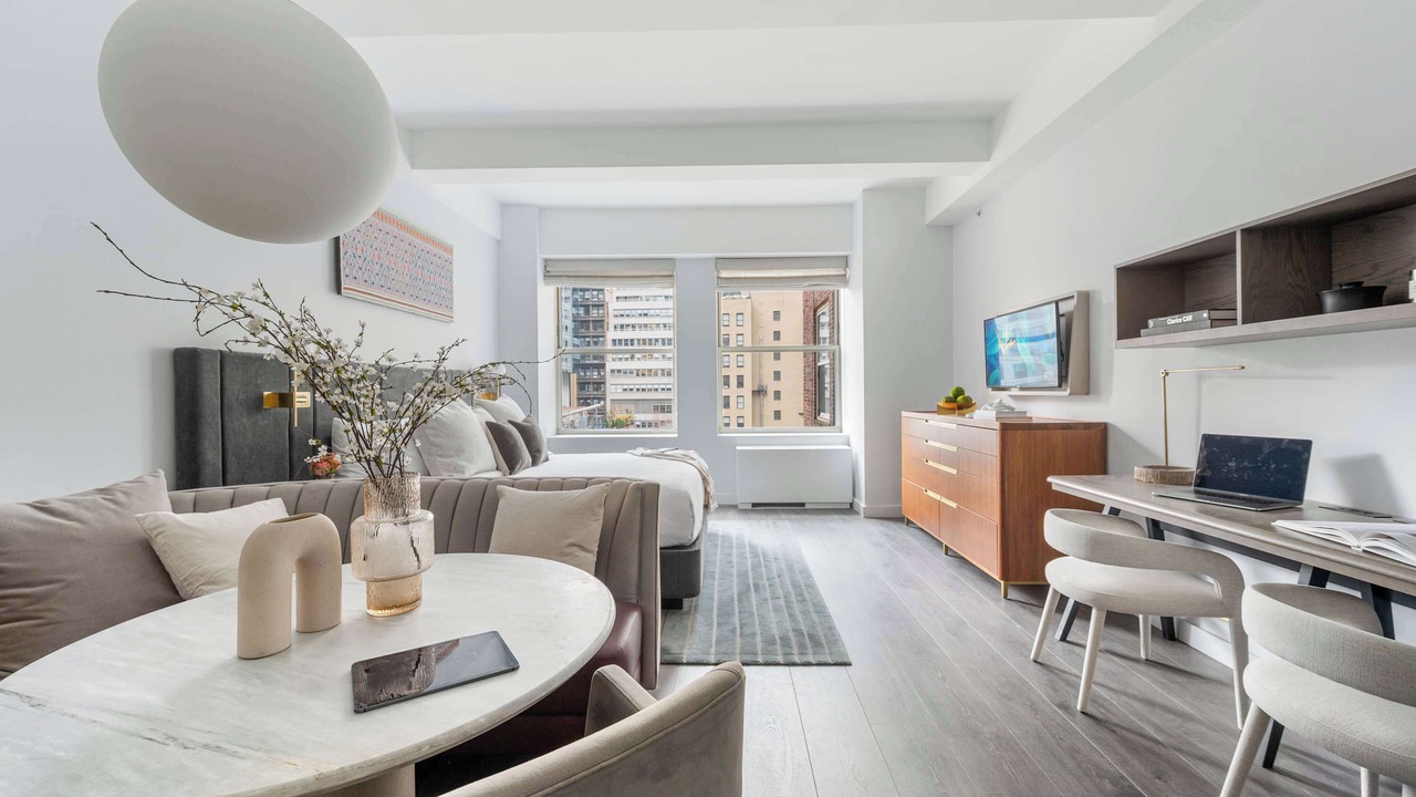 Photo of Livingroom in Financial District