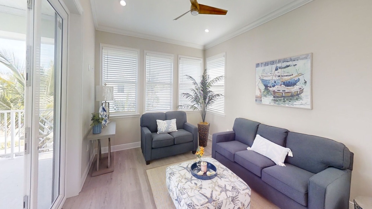 Photo of Livingroom in Treasure Cay