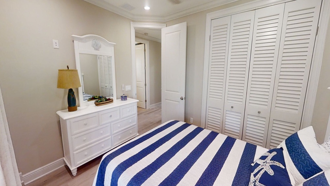 Photo of Bedroom in Treasure Cay