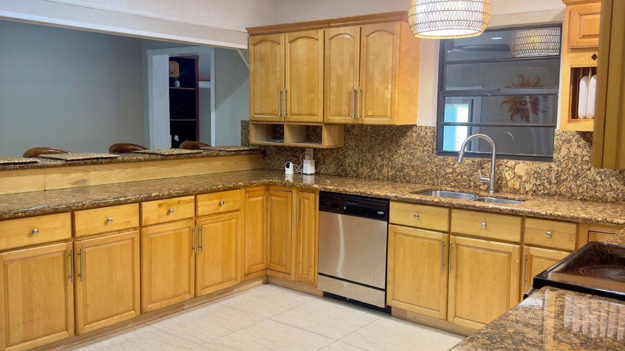 Photo of Kitchen in Bahamia West