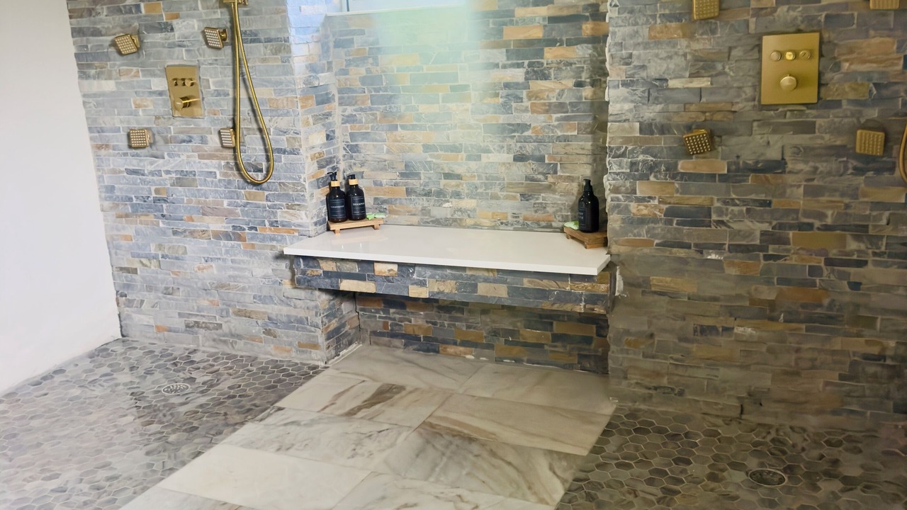 Photo of Bathroom in Bahamia West