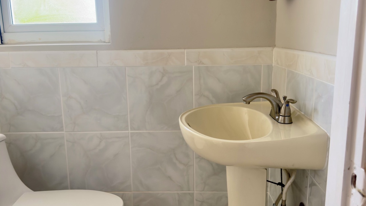 Photo of Bathroom in Bahamia West