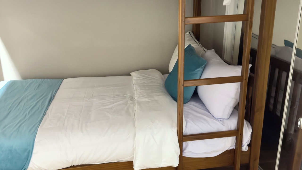 Photo of Bedroom in Bahamia West
