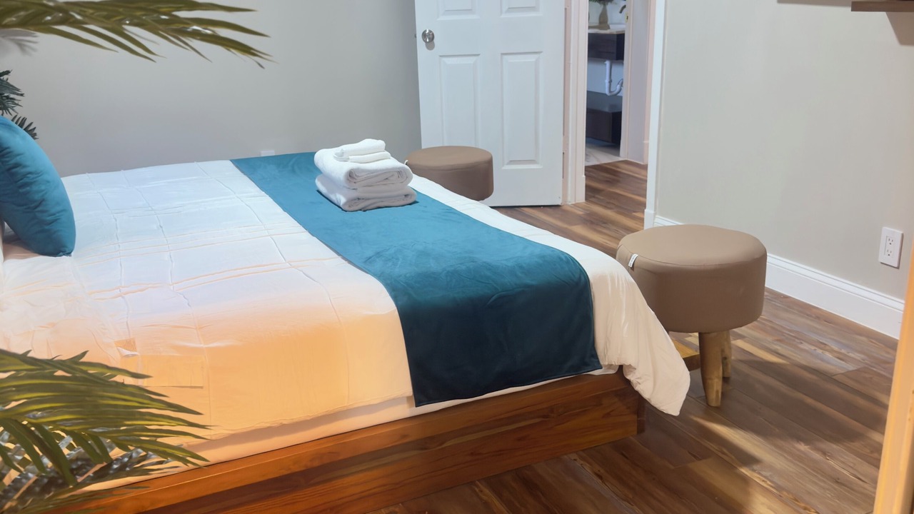 Photo of Bedroom in Bahamia West