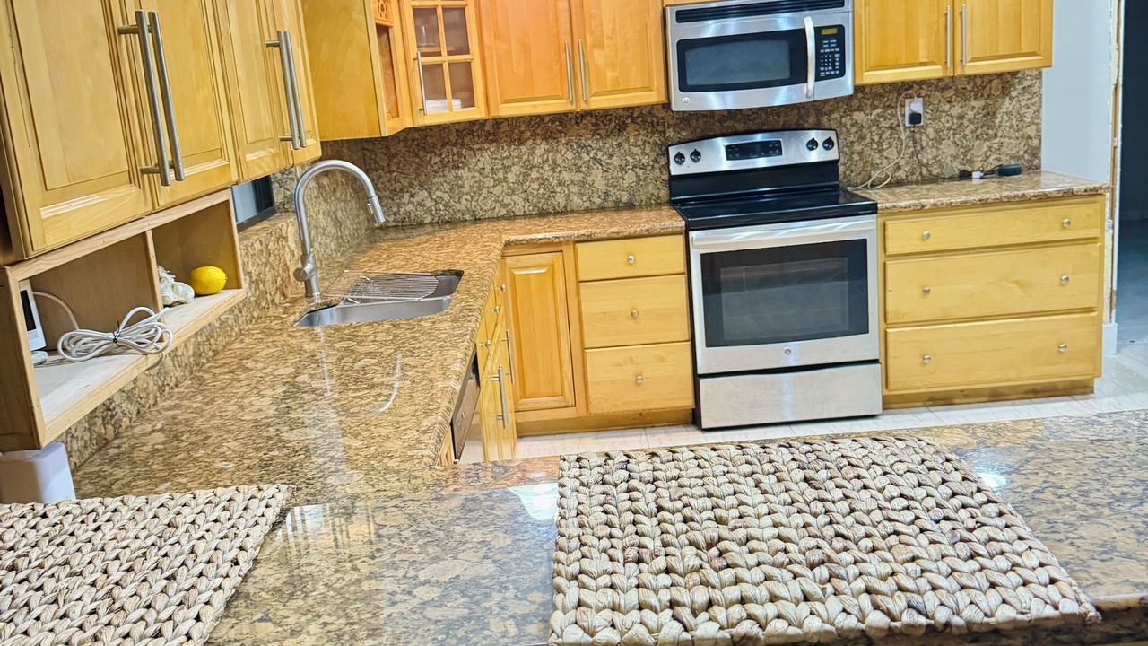 Photo of Kitchen in Bahamia West