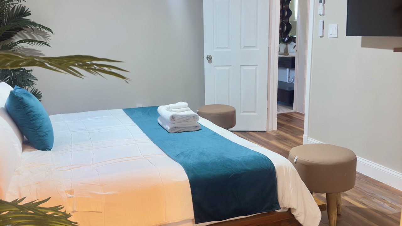 Photo of Bedroom in Bahamia West