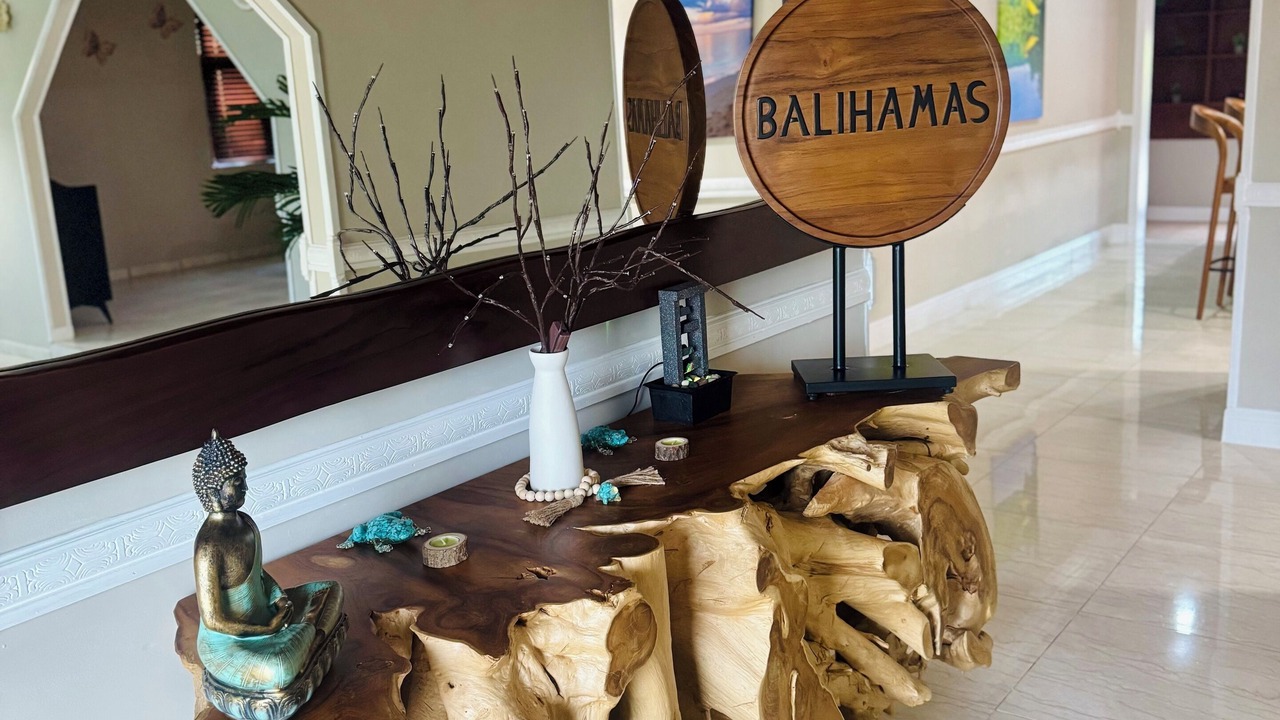 Photo of Others in Bahamia West