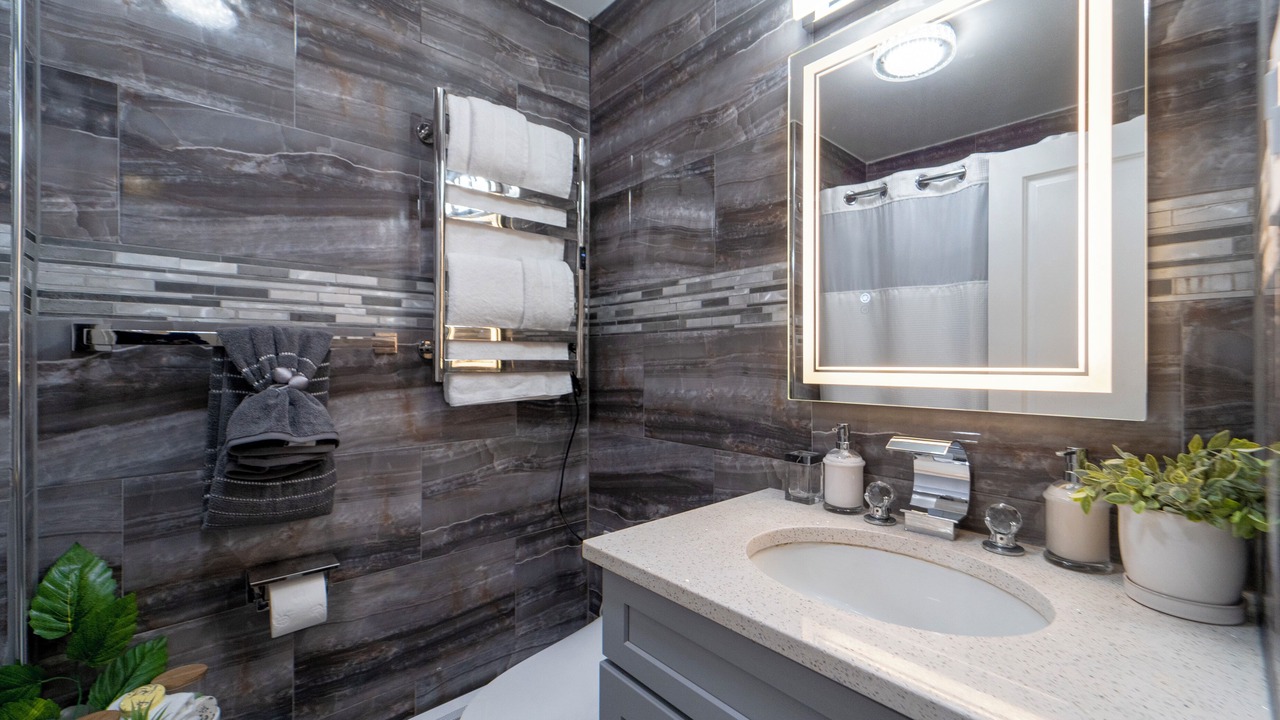 Photo of Bathroom in Canarsie