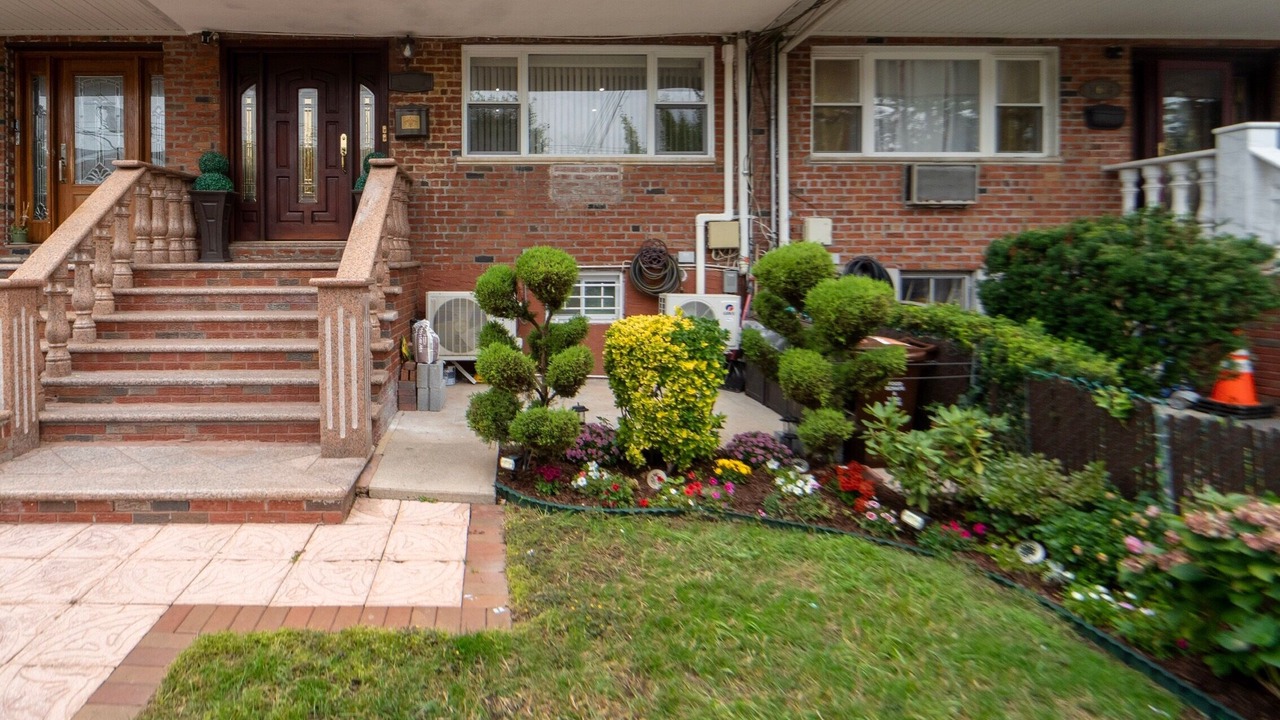 Photo of Outdoor in Canarsie