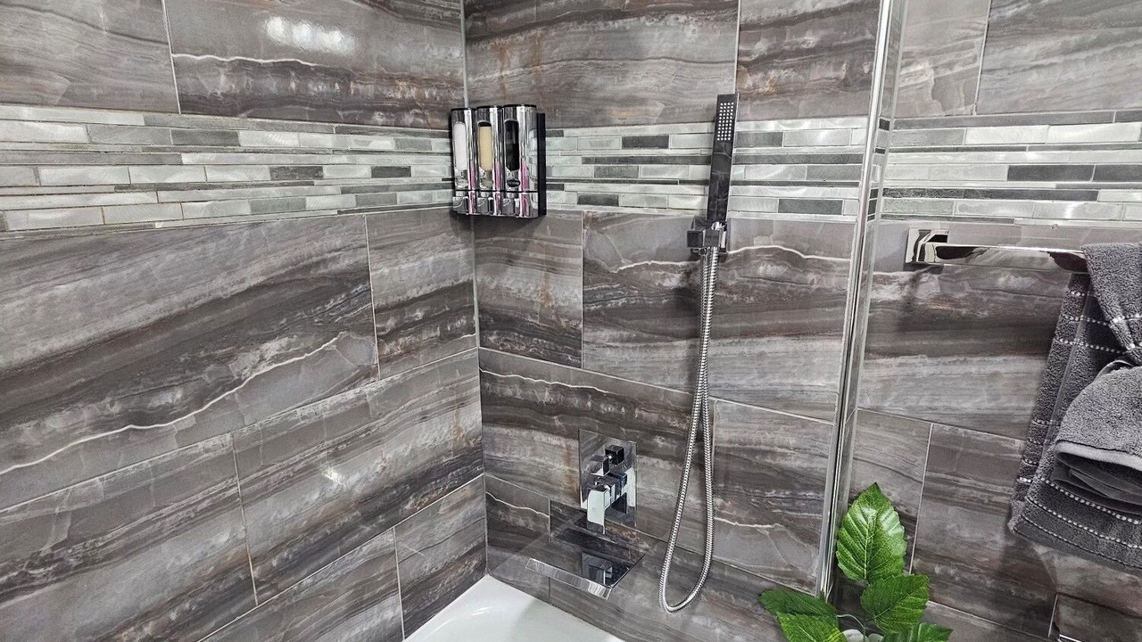 Photo of Bathroom in Canarsie