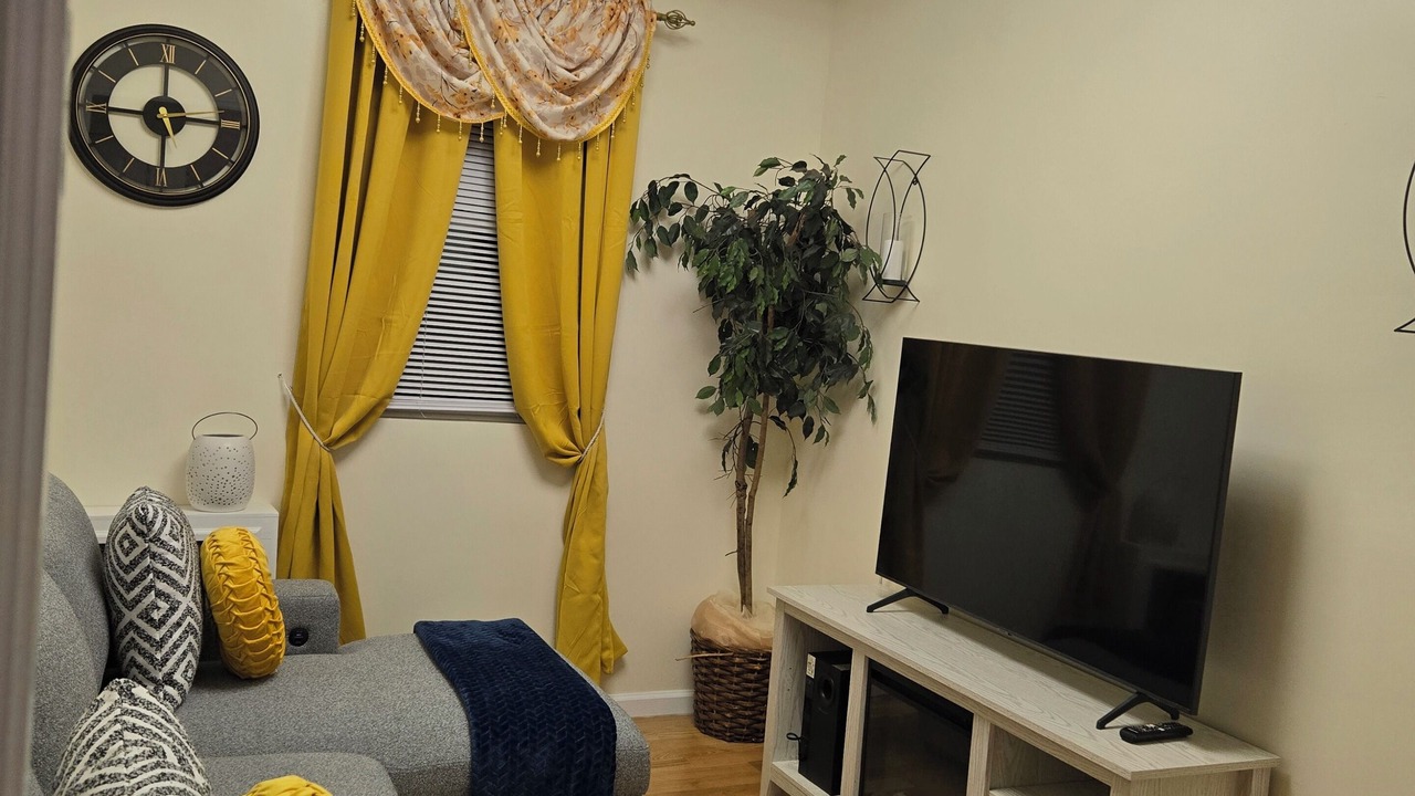 Photo of Livingroom in Flatbush