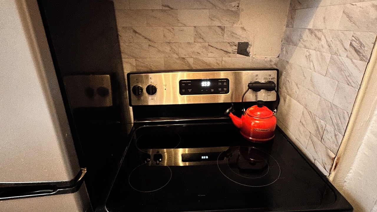 Photo of Kitchen in Tudor City