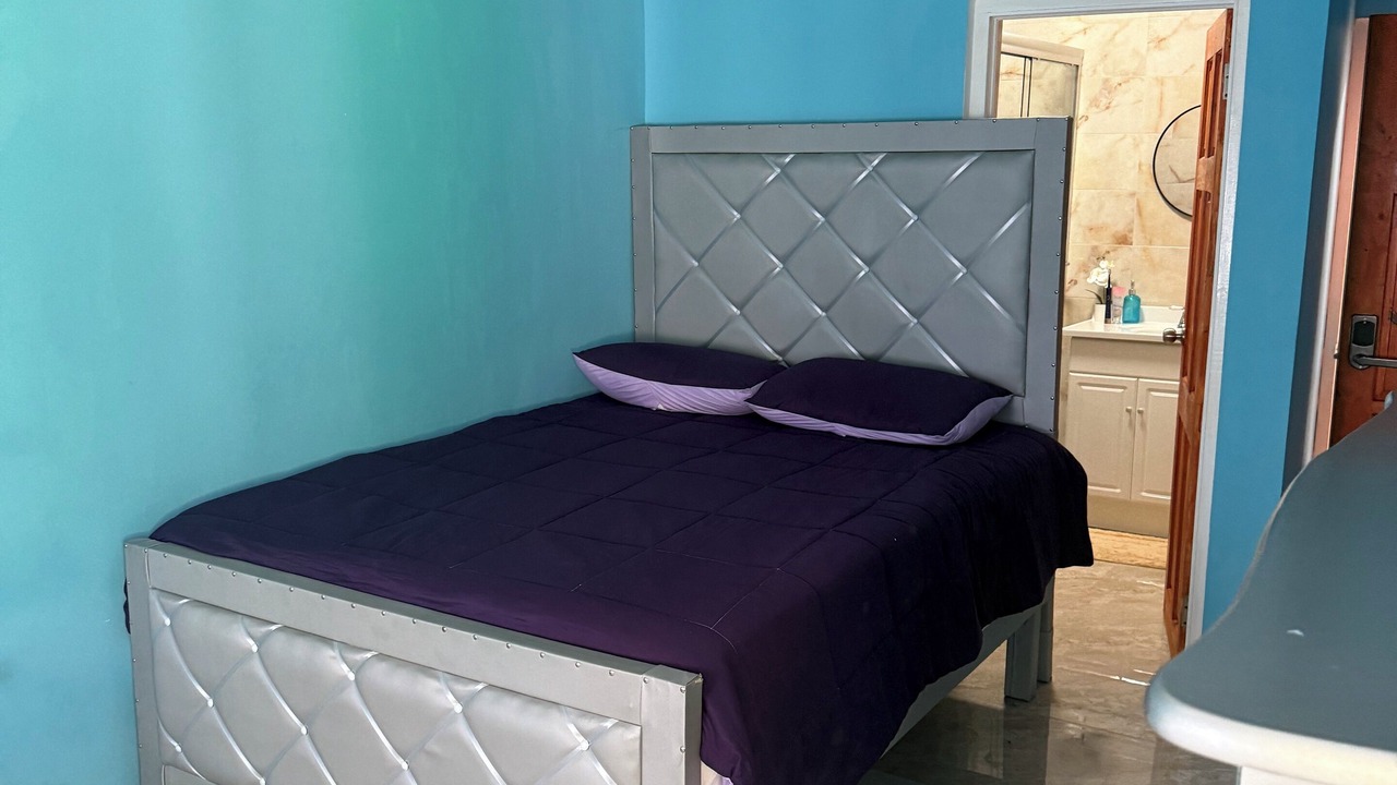 Photo of Bedroom in Eastwood Park