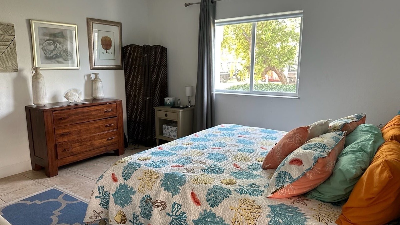 Photo of Bedroom in Alice Town