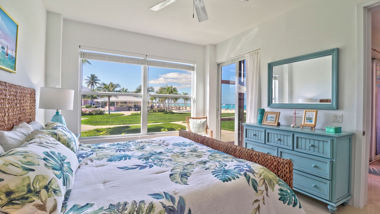 Photo of Bedroom in Treasure Cay