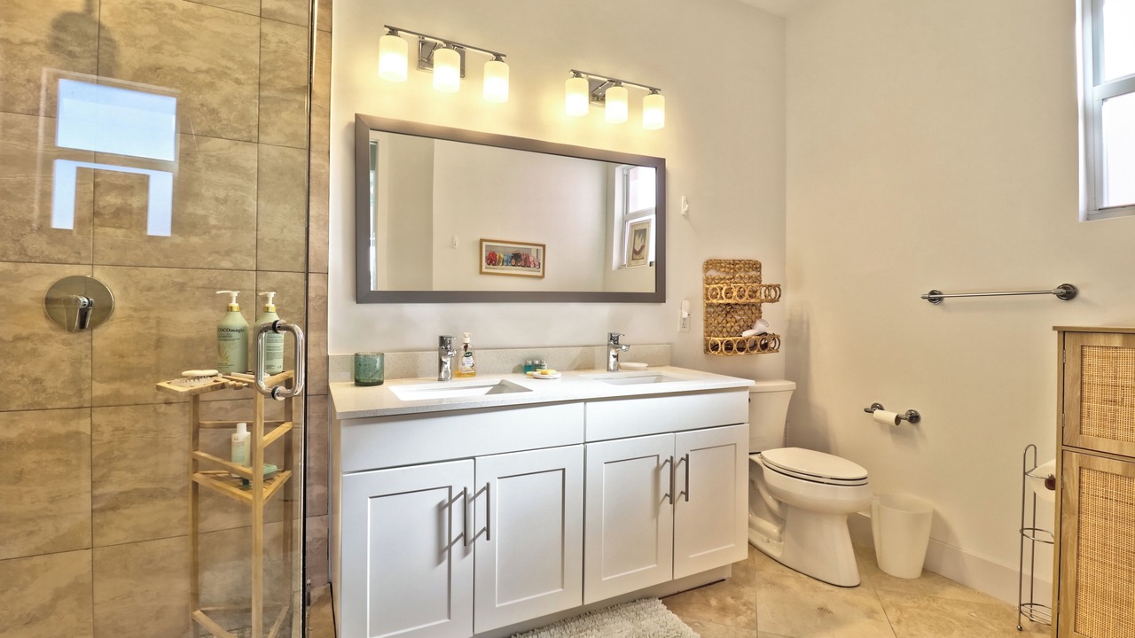 Photo of Bathroom in Treasure Cay