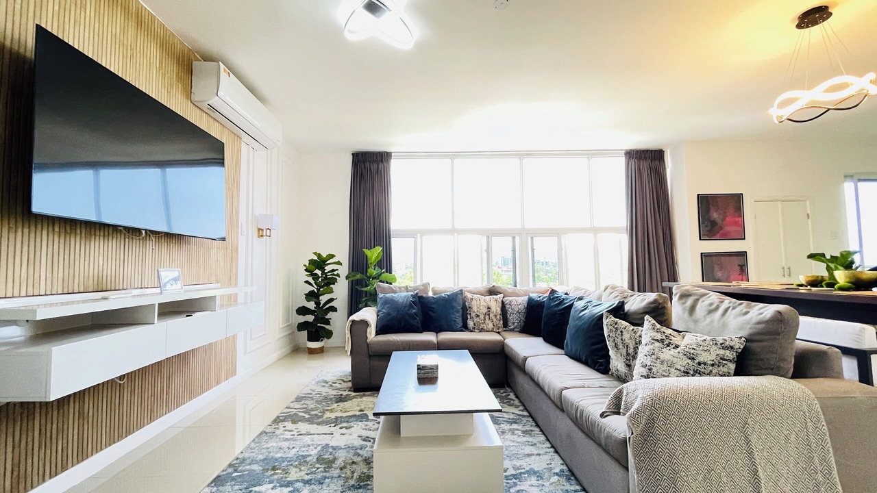 Photo of Livingroom in Eastwood Park