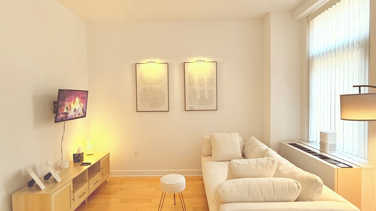 Photo of Livingroom in Fort George