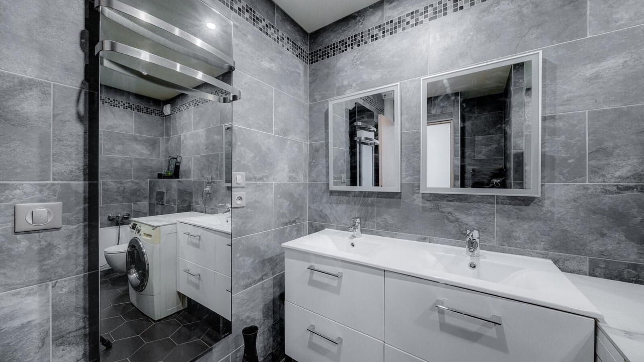 Photo of Bathroom in Rosny-sous-Bois
