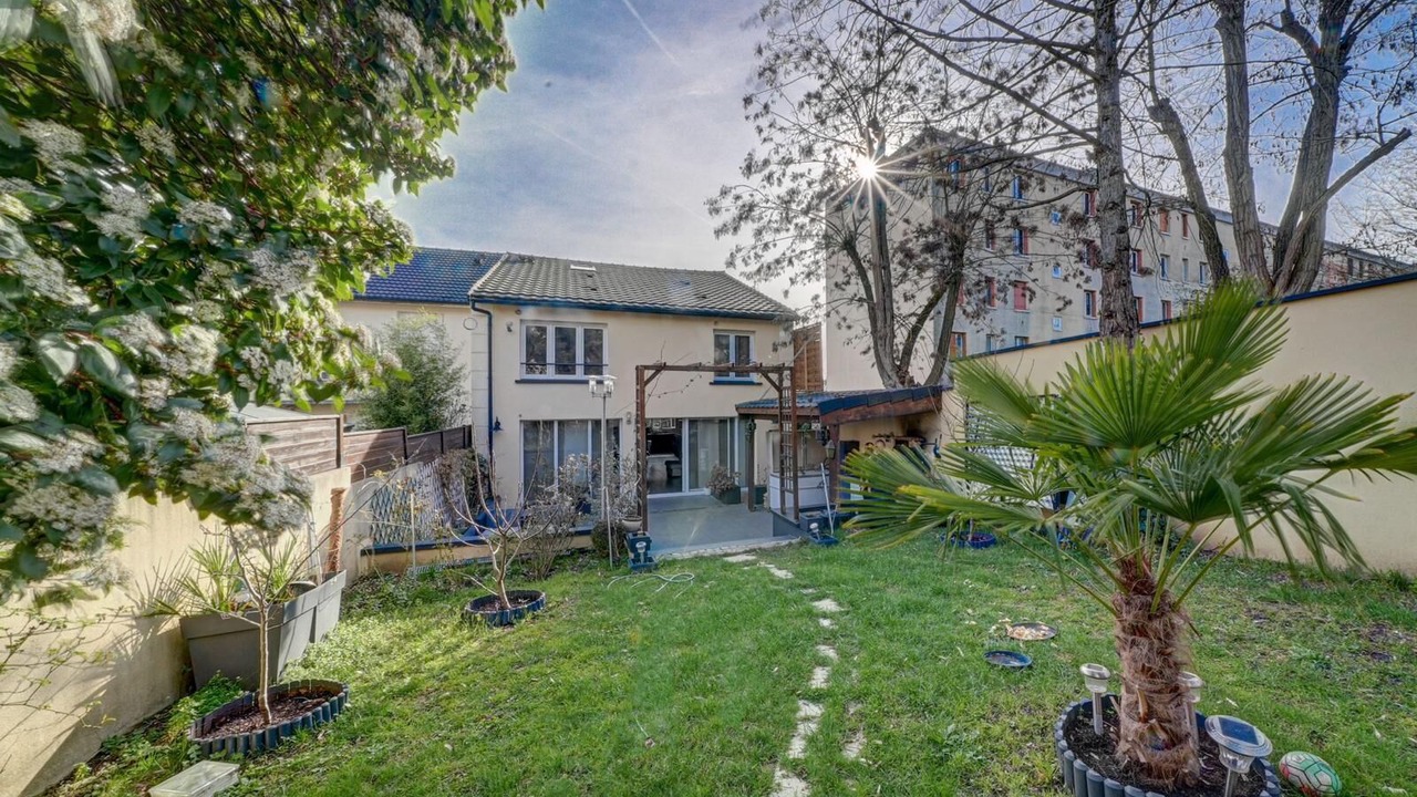 Photo of Outdoor in Rosny-sous-Bois