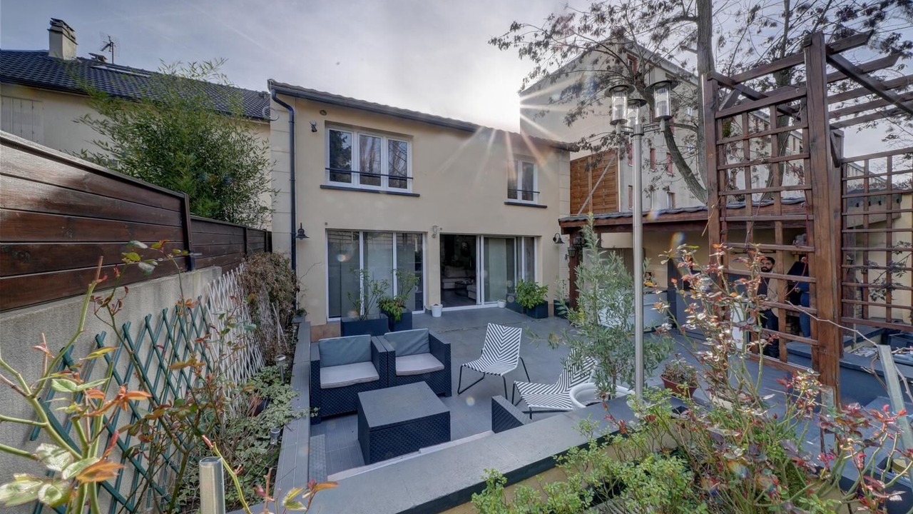 Photo of Patio Balcony in Rosny-sous-Bois