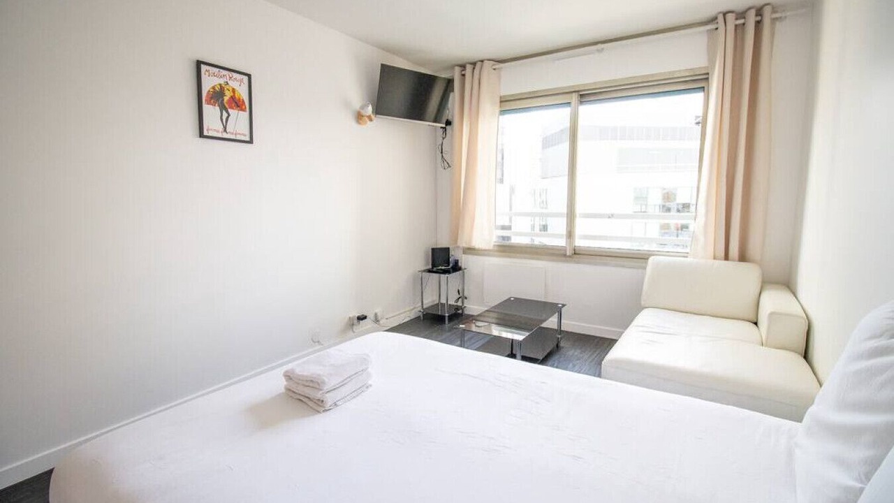 Photo of Bedroom in Montparnasse