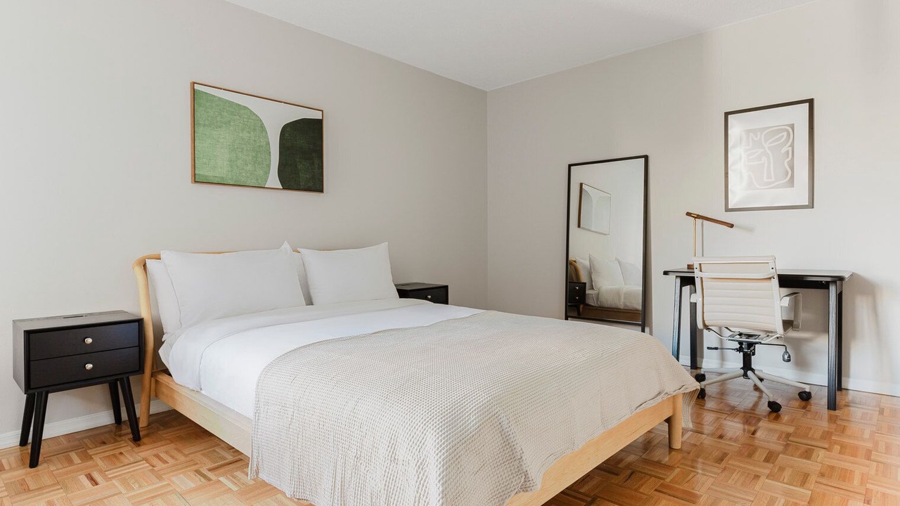 Photo of Bedroom in Tudor City