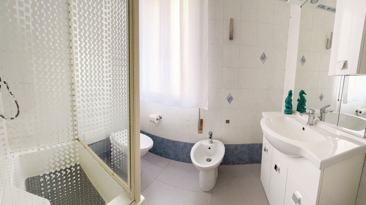 Photo of Bathroom in Sottomarina