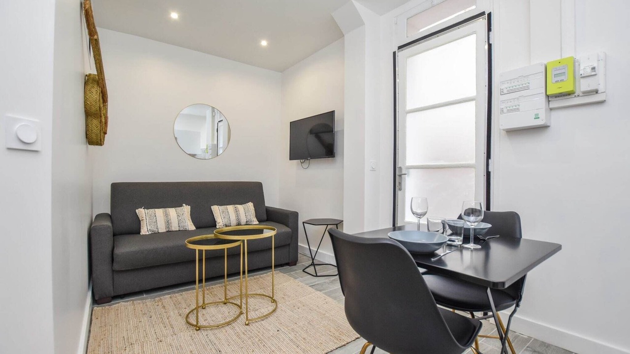 Photo of Livingroom in Auteuil